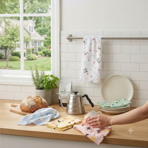 Japanese Cotton Tenugui Towel - Quick Dry, Lightweight Kitchen Towel (Cat Ball Pattern Pink)