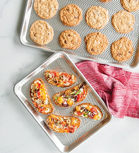 Nordic Ware Prism Baking Set: Half Sheet and Quarter Sheet Pan