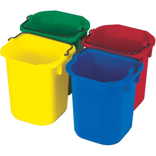 Rubbermaid Commercial Products Heavy-Duty Cleaning Pail 5-Quart Yellow Utility Bucket with Built-In Spout and Handle for House Cleaning/Storage/Livestock Feeding/Car Washing