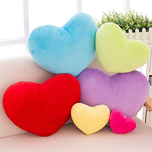Red Heart-Shaped Plush Throw Pillow - Soft Decorative Cushion 30x38cm