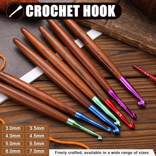 Giwrmu Ergonomic Crochet Hook with Wooden Handle & Aluminum Head