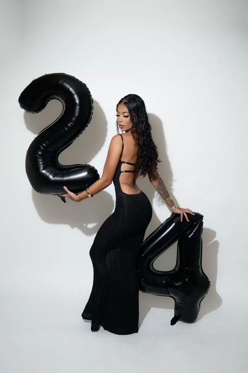Black Number 27 Balloon - Large Foil Birthday Decoration for Men & Women | Perfect for Celebrations