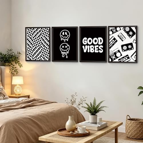 Hapons Retro Checkered Wall Art Decor - Smiley Face Prints