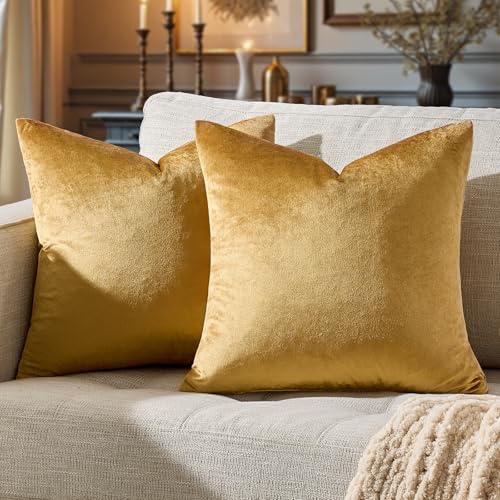 GIGIZAZA Golden Velvet Pillow Covers 18x18 - Pack of 2 Decorative Cushions