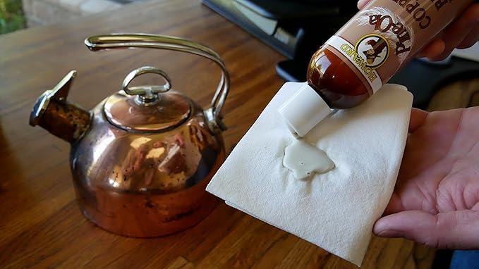 Howard Pine-Ola Copper & Brass Polish, 8 Ounce - Fast-Acting Shine