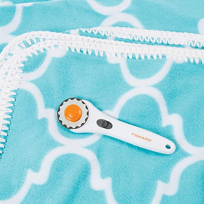 Fiskars 45mm Perforating Rotary Cutter Blade - 1 Pack