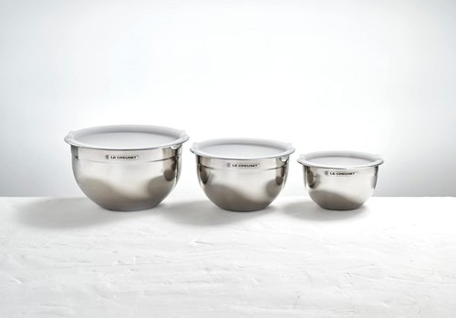 Le Creuset Nested Mixing Bowls Set - 3 Durable Bowls with Nonslip Silicone Base & Airtight Lids