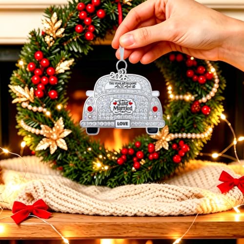 Just Married 2026 Christmas Ornament for Newlyweds - Wedding Car Pendant Gift