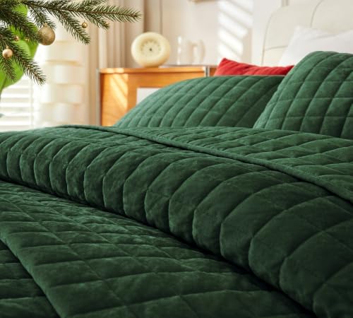 Oversize King Velvet Quilt Set 120x128 Inches - Green Bedspread with Matching Shams