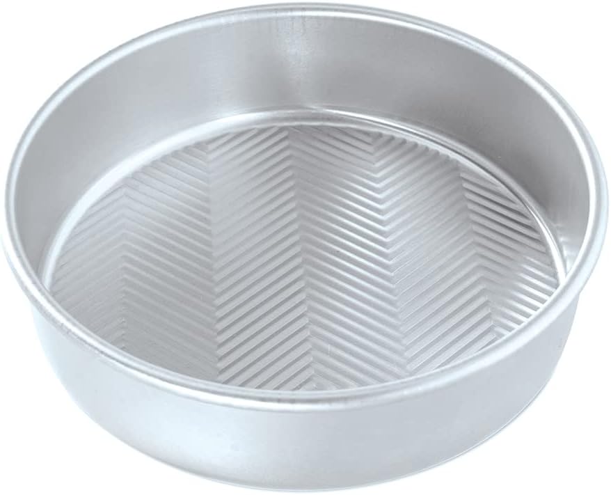 Nordic Ware 9-Inch Round Cake Pan - Durable Nonstick Bakeware for Perfect Cakes