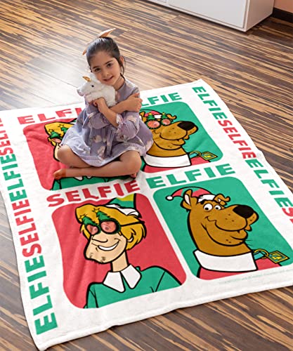 Scooby-Doo Elfie Selfie Throw Blanket - Soft Silk Touch Holiday Bedding