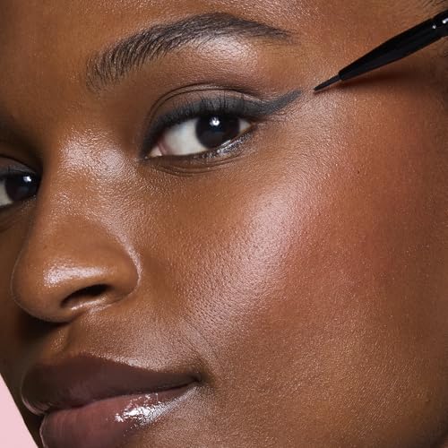 e.l.f. Ultra-Fine Eyeliner Brush for Precision Liquid and Gel Makeup