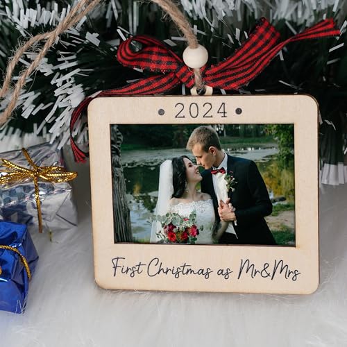 Christmas Photo Frame Ornament Mr & Mrs Keepsake Holiday Decor