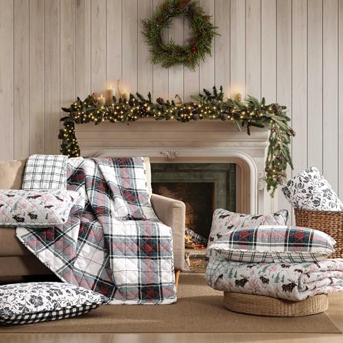 Eddie Bauer - Twin Quilt Set, Cotton Flannel Bedding with Matching Sham, Rounded Corners, Diamond Corner Stitch, Dorm Essentials (Woodblock Floral Black)