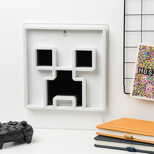 Paladone Creeper Iconic LED Wall-Mountable Light Officially Licensed Minecraft Room Decor for Boys and Girls, Gamer Night Light in Vibrant Green