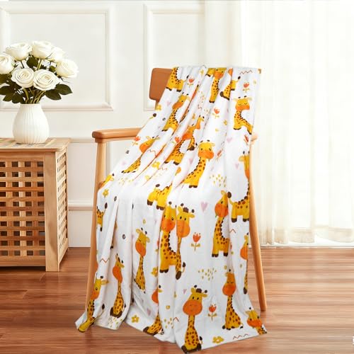 Giraffe Flannel Blanket 50x60 Inch - Soft Cozy Safari Animal Throw for Sofa & Bed - Animal Lover Gift, Variation: Giraffe / Animal Print