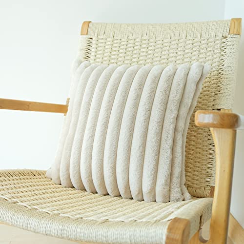 JOJUSIS Faux Fur Throw Pillow Covers (Pack of 2) - 18x18 Beige