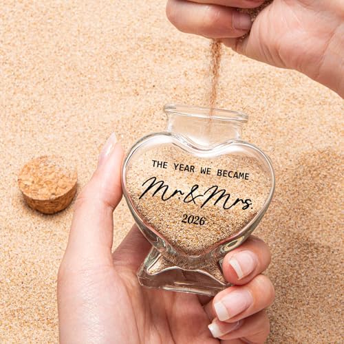 Mr & Mrs 2026 Sand Keepsake Jar - Romantic Honeymoon Gift
