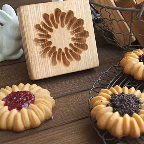 Wooden Cookie Biscuit Mold 3D Embossing Baking Tool Halloween Christmas Set - Cookies-B 2PCS