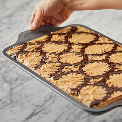 All-Clad Pro-Release Nonstick Bakeware Quarter Sheet Pan 13x9 Inch Oven Safe 450F Half Sheet, Cookie Sheet, Muffin Pan, Cooling & Baking Rack, Round Cake Pan, Loaf Pan, Baking Pan Grey