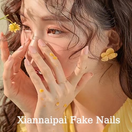 Short Square Heart Press on Nails Nude Glossy Gradient False Nails