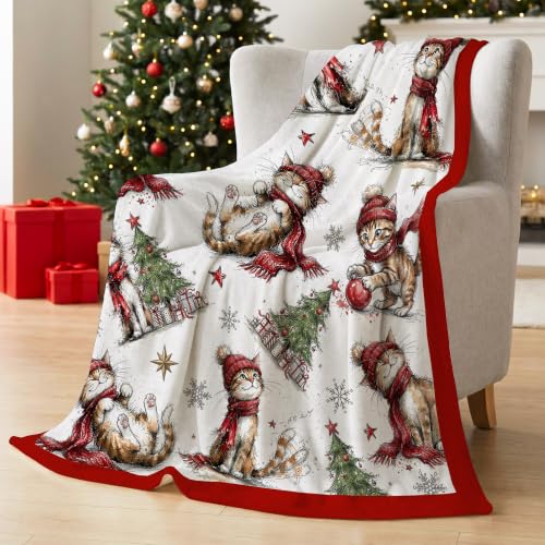 Christmas Fleece Blanket with Red Cat and Tree Pattern - Cozy Holiday Throw