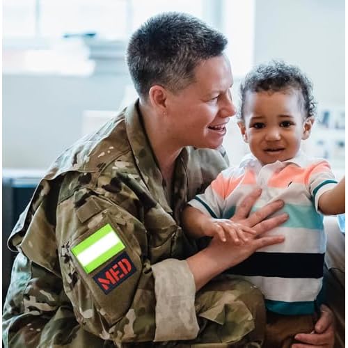 2pcs Reflective Safety Patches Hook and Loop Reflective Patch for Night Sports, Labor Wear, Rain Jackets, Hikers, Dog Vest, Firefighter Rescue Police£¨Strip-Shaped, Green£©