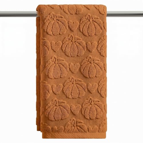 Artoid Mode 3D Heart Pumpkin Jacquard Hand Towel, 100% Cotton, Caramel, 13.7" x 29.5"