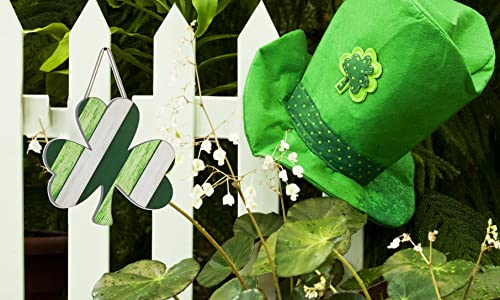 St Patrick's Day Shamrock Wooden Hanging Sign - 11.2 Inch Decor