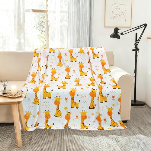Giraffe Flannel Blanket 50x60 Inch - Soft Cozy Safari Animal Throw for Sofa & Bed - Animal Lover Gift, Variation: Giraffe / Animal Print