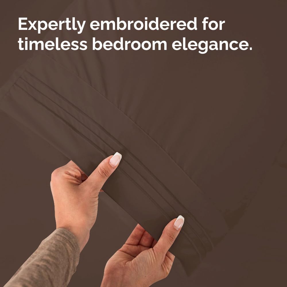 Queen Pillow Cases Set of 4 | Ultra Soft Hotel Quality Covers - Cozy, Wrinkle-Free & Stain Resistant - Brown