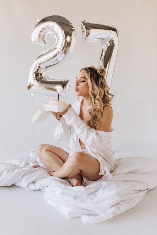 Happy 27 Balloon - Large Silver Foil Number Decoration for Birthday, Wedding & Graduation