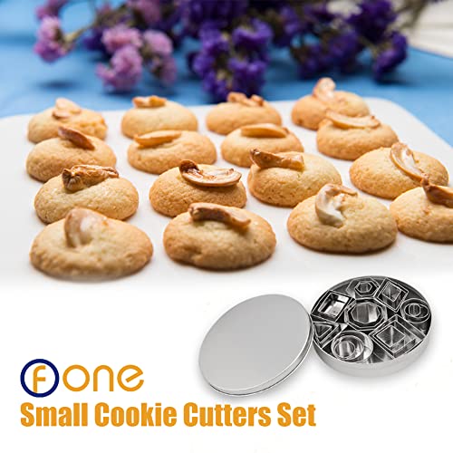 Mini Geometric Cookie Cutters Set, 24 Stainless Steel Fondant Shapes - Square, Triangle, Oval, Rectangle, Hexagon, Octagon, Circle, Diamond, Small Baking Molds, Creative Kitchen Tool