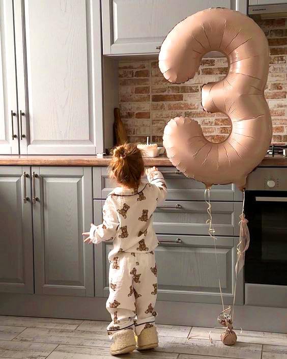 Skiennix 40-Inch Light Brown Number Balloons - Perfect for 2nd, 12th, 21st Birthday Celebrations & Events
