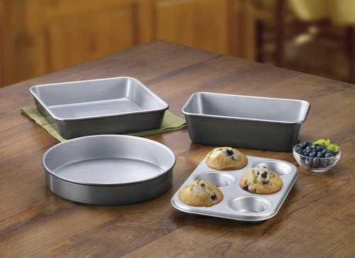 Cuisinart Chef's Classic Nonstick Bakeware Set - 4-Piece Silver & Black Essentials