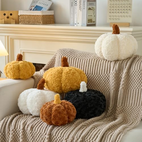 Pumpkin Decorative Pillow - Plush Autumn Cushion for Couch & Bed