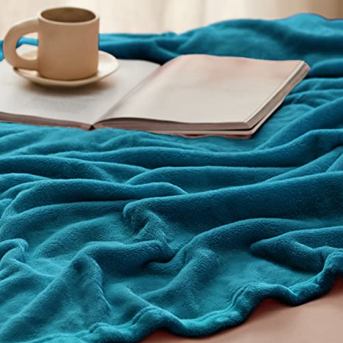 Bedsure Queen Size Teal Fleece Blanket - Soft, Lightweight, Plush Microfiber