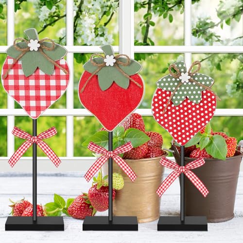 3-Piece Strawberry Wooden Table Decor Centerpieces