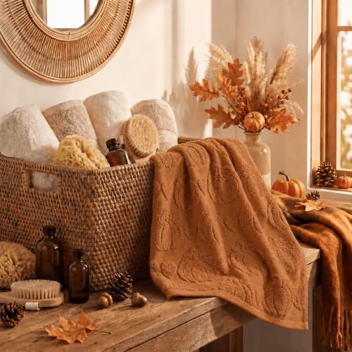 Artoid Mode 3D Heart Pumpkin Jacquard Hand Towel, 100% Cotton, Caramel, 13.7" x 29.5"