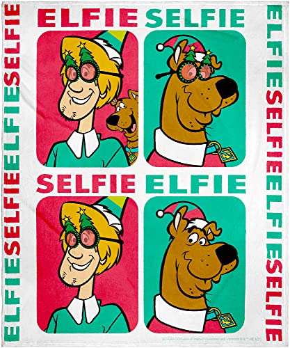 Scooby-Doo Elfie Selfie Throw Blanket - Soft Silk Touch Holiday Bedding