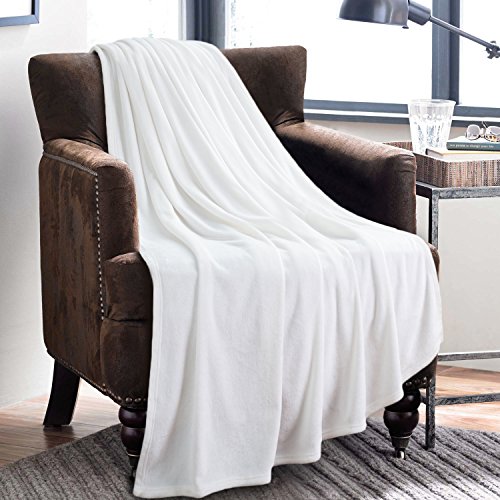 Bedsure GentleSoft Twin Fleece Blanket - 300GSM White Plush