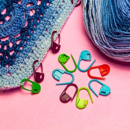 PATIKIL 200Pcs Plastic Crochet Stitch Markers White Locking Pins