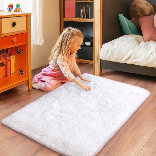 Quntue 2' x 3' White Fluffy Shaggy Rug for Bedroom & Living Room – Soft Cozy Floor Carpet for Kids & Nursery