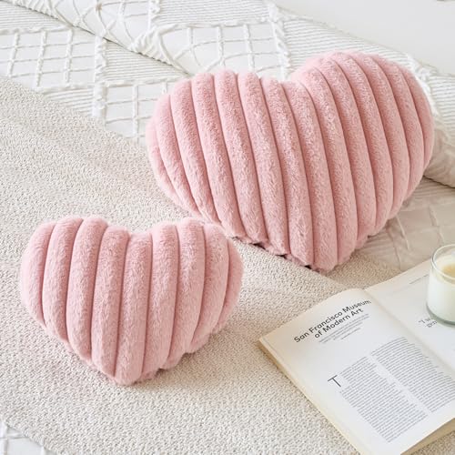 Cozy Heart Shaped Pillow - Soft Plush Decorative Cushion (Mini 12.9" x 9.8")