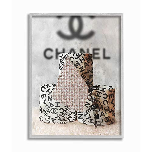 Stupell Industries Fashion Forward Toilet Paper Designer Detail Wall Art, 11 x 14, Off- White