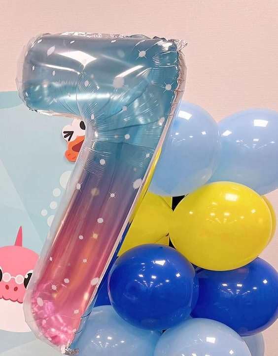 Starry Sky 40-Inch Number 8 Balloon - Giant 8th Birthday Party Decoration for Kids