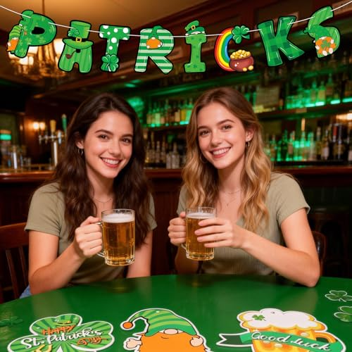 St. Patrick's Day Decorations Set - Pre-Assembled Banners & Garlands