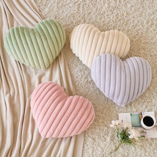 Cozy Heart Shaped Pillow - Soft Plush Decorative Cushion (Mini 12.9" x 9.8")