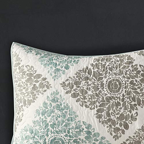 Madison Park Claire Quilt Modern Design - All Season, Breathable Coverlet Lightweight Bedding Set, Matching Shams, Decorative Pillow, Full/Queen (90 in x 90 in), Diamond Aqua 6 Piece