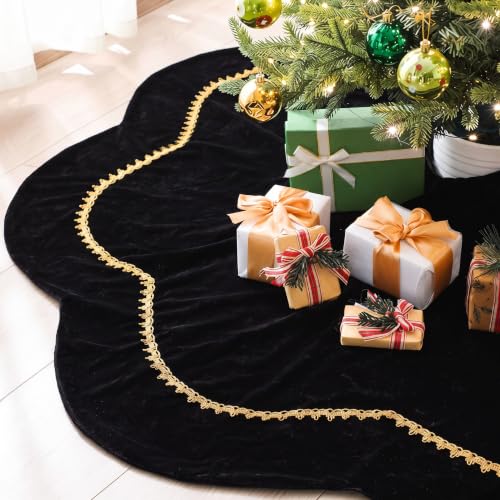Christmas Tree Skirt Velvet 60 Inch Black Scalloped Edge with Gold Lace